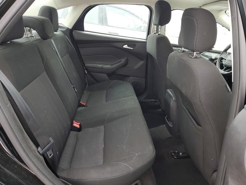Photo 10 from auction – 2018 FORD FOCUS SE with VIN 1FADP3F23JL258395