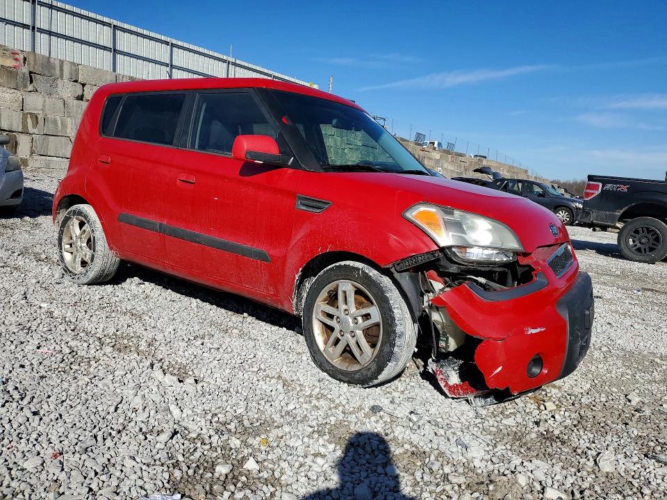 Photo 4 from auction – 2010 KIA SOUL + with VIN KNDJT2A26A7150470