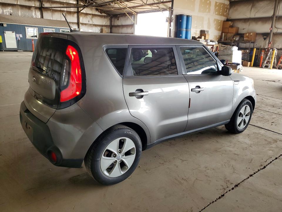Photo 3 from auction – 2016 KIA SOUL with VIN KNDJN2A28G7342489