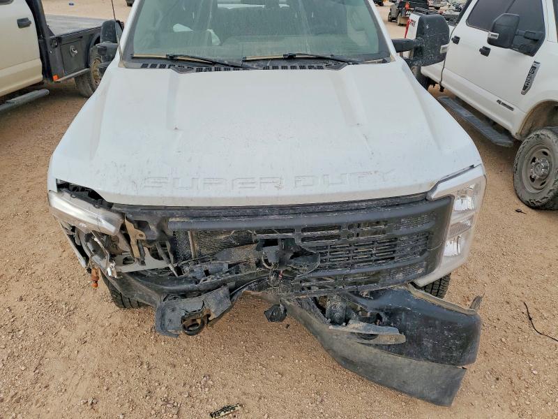 Foto 11 de la subasta – 2024 FORD F350 con VIN 1FT8W3BA2REF11461