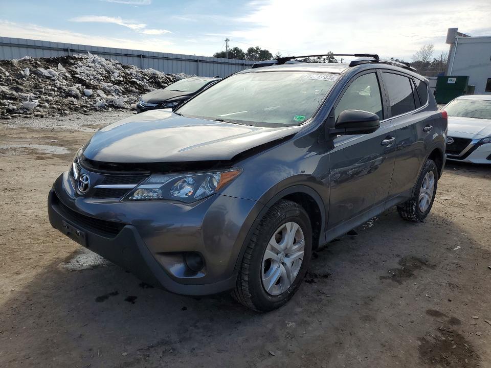 Photo 1 from auction – 2015 TOYOTA RAV4 LE with VIN JTMBFREV8FD127032