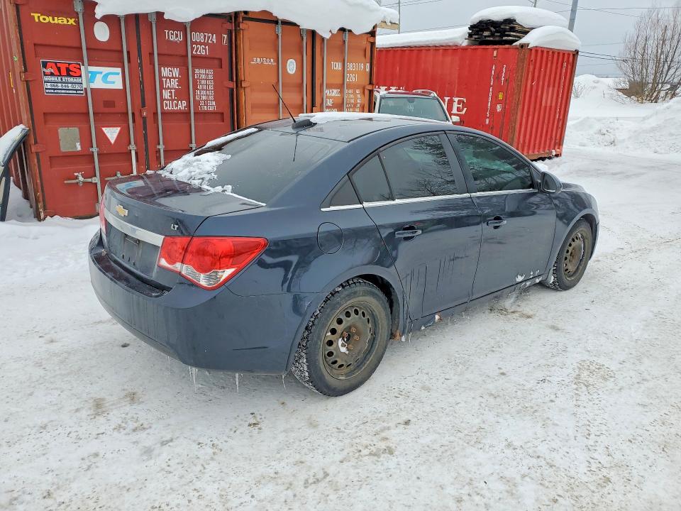 Photo 3 from auction – 2015 CHEVROLET CRUZE with VIN 1G1PC5SB0F7258285