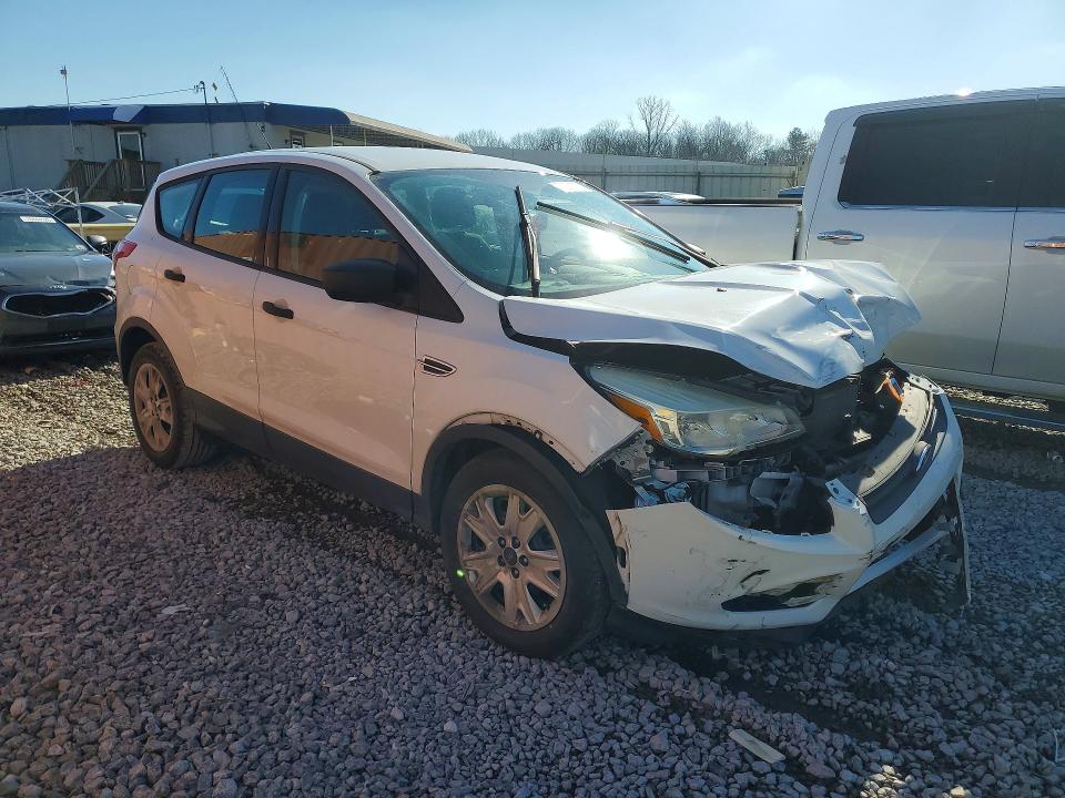 Photo 4 from auction – 2016 FORD ESCAPE with VIN 1FMCU0F78GUA26169
