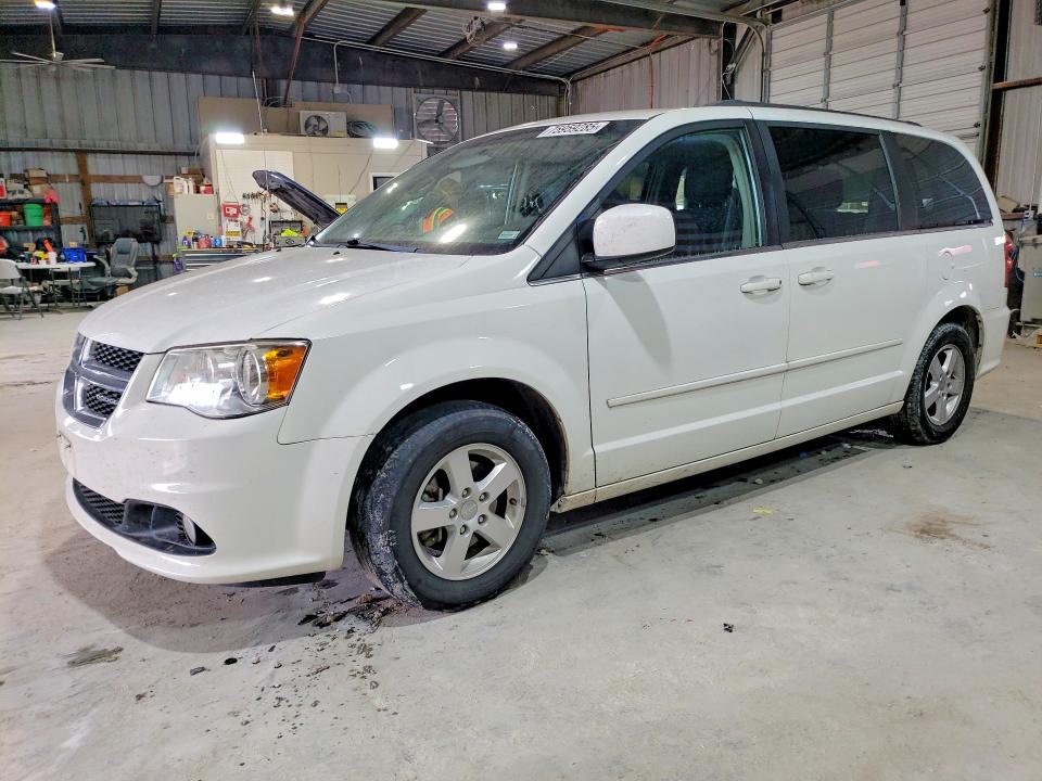 DODGE GRAND CARA 2011 with VIN 2D4RN5DG1BR706807 - Photo from auction
