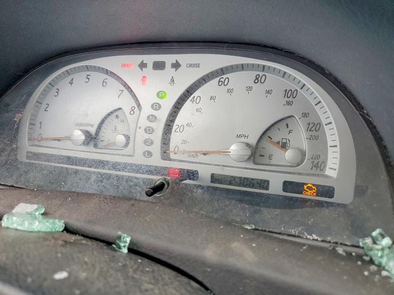 Photo 9 from auction – 2003 TOYOTA CAMRY LE with VIN 4T1BE32K23U727711