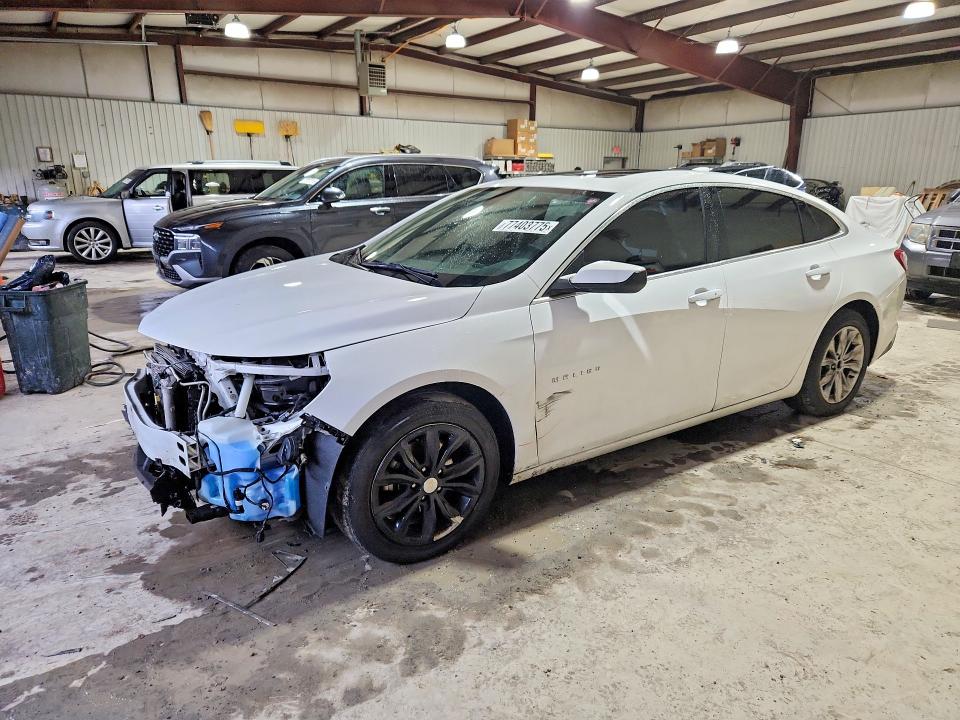CHEVROLET MALIBU 2021 with VIN 1G1ZD5ST1MF026554 - Photo from auction
