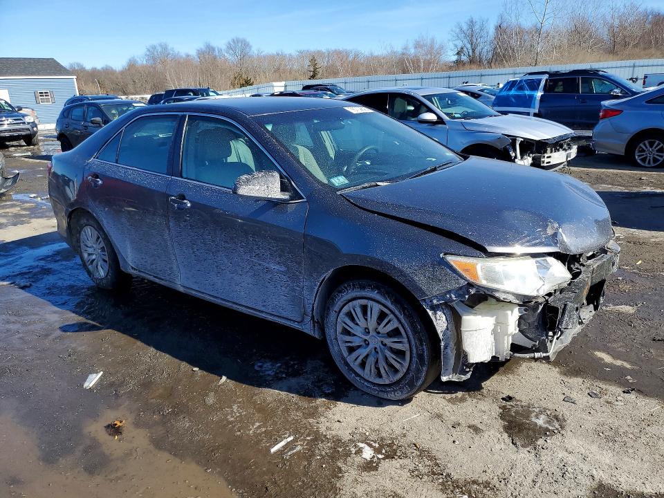 Photo 4 from auction – 2014 TOYOTA CAMRY with VIN 4T1BF1FK6EU429936