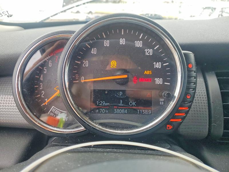 Photo 9 from auction – 2014 MINI COOPER with VIN WMWXM5C50ET936145