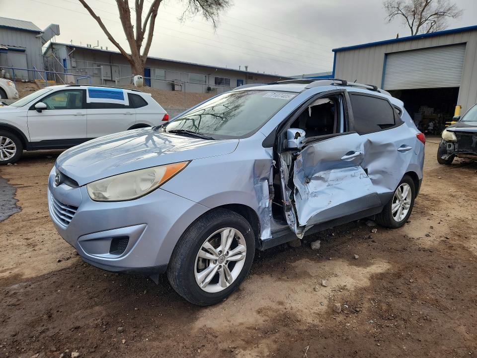 HYUNDAI TUCSON 2012 with VIN KM8JU3AC4CU536655 - Photo from auction