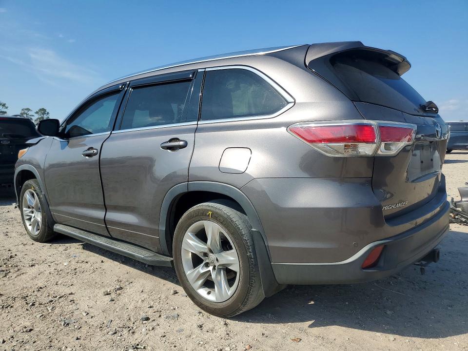 Photo 2 from auction – 2014 TOYOTA HIGHLANDER with VIN 5TDYKRFH0ES011051