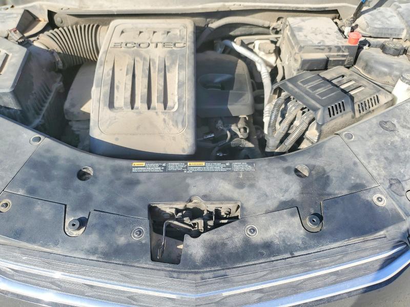 Photo 11 from auction – 2017 CHEVROLET EQUINOX with VIN 2GNALCEK0H6204153