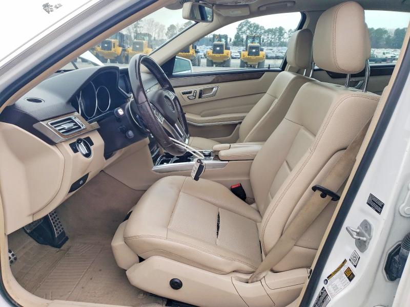 Photo 7 from auction – 2016 MERCEDES-BENZ E with VIN WDDHF8JBXGB188286