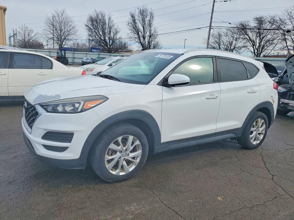 HYUNDAI TUCSON LIM 2019 with VIN KM8J3CA41KU957534 - Photo from auction
