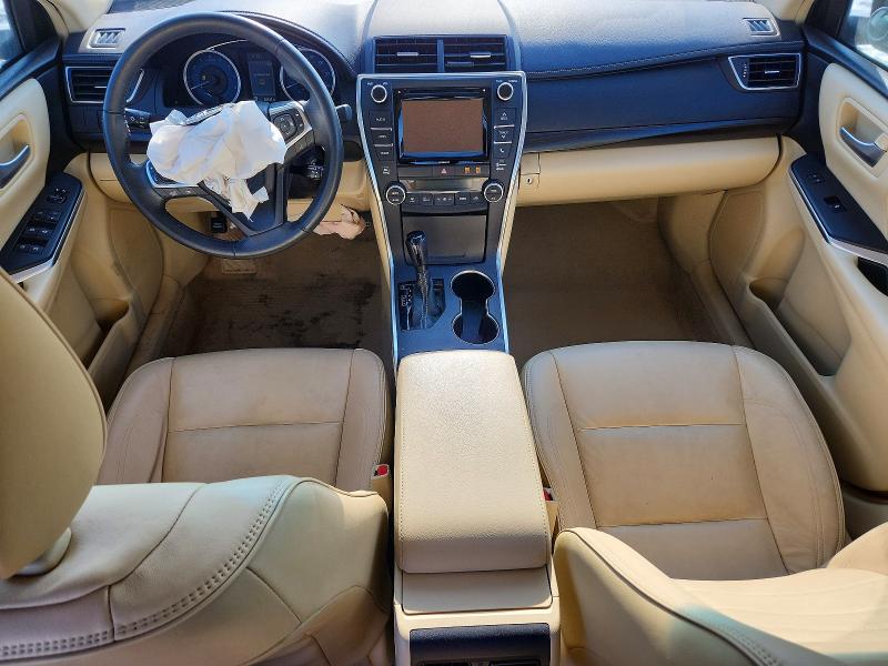 Photo 8 from auction – 2017 TOYOTA CAMRY with VIN 4T1BF1FK9HU654789