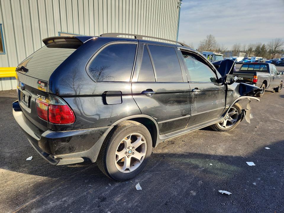 Photo 3 from auction – 2005 BMW X5 with VIN 5UXFA13515LY06938