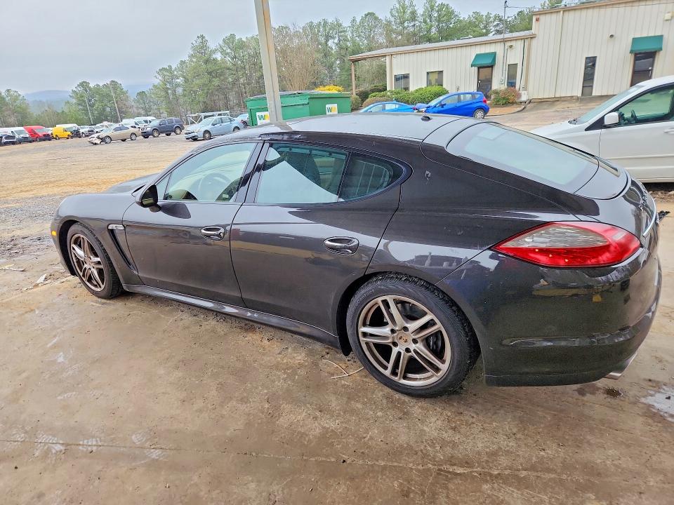 Photo 2 from auction – 2012 PORSCHE PANAMERA 2 with VIN WP0AA2A7XCL019103