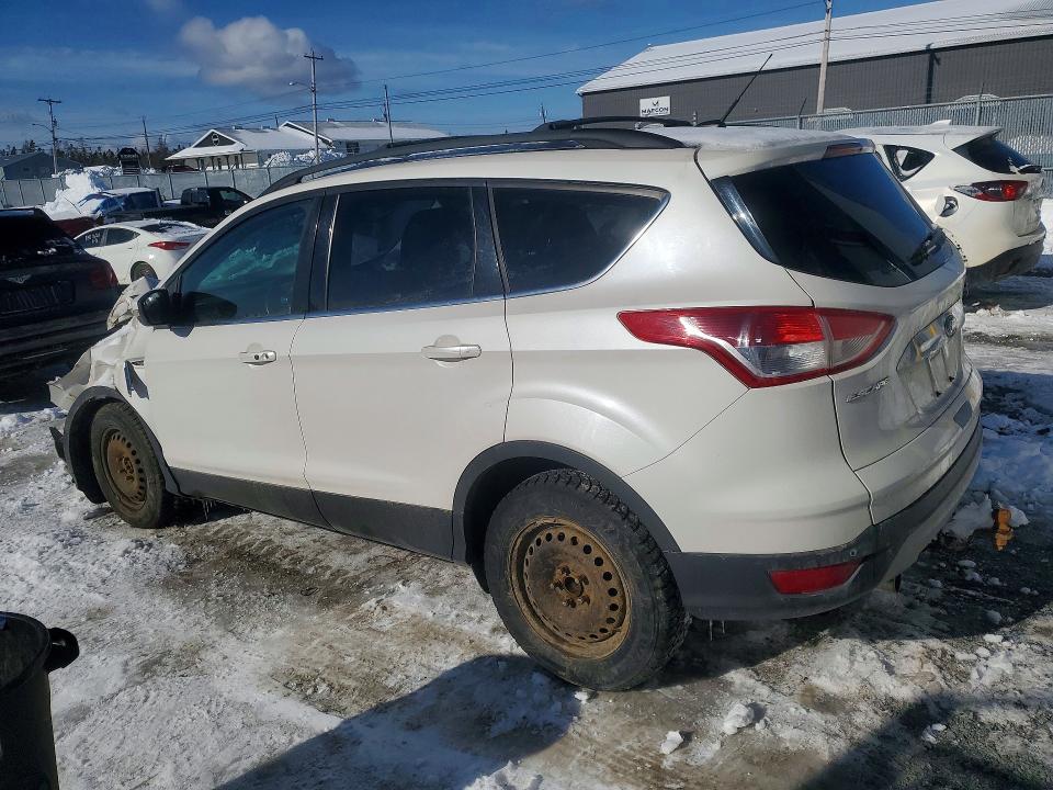 Photo 2 from auction – 2013 FORD ESCAPE with VIN 1FMCU0H96DUA76093