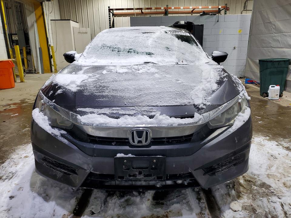 Photo 5 from auction – 2016 HONDA CIVIC LX with VIN 19XFC2F59GE046573