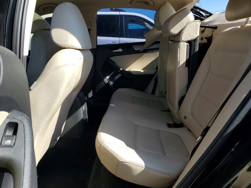 Photo 10 from auction – 2017 VOLKSWAGEN JETTA with VIN 3VWDB7AJ2HM383358