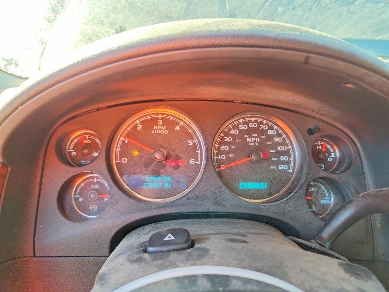 Photo 9 from auction – 2008 CHEVROLET SILVERADO with VIN 2GCEK13M981283583