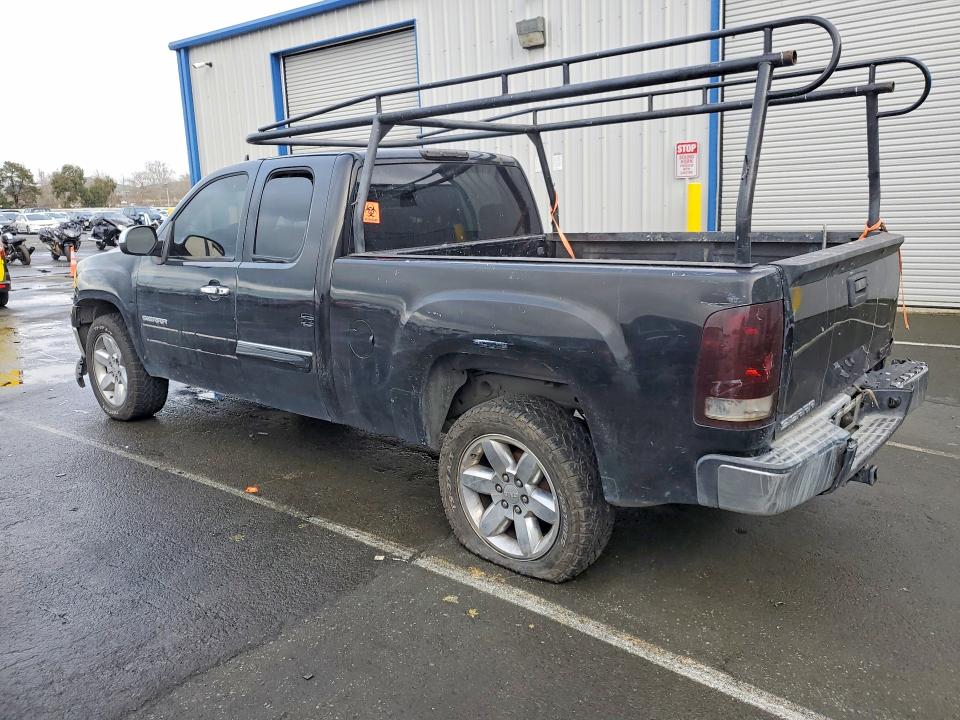 Photo 2 from auction – 2013 GMC SIERRA C15 with VIN 1GTR1VE09DZ406354
