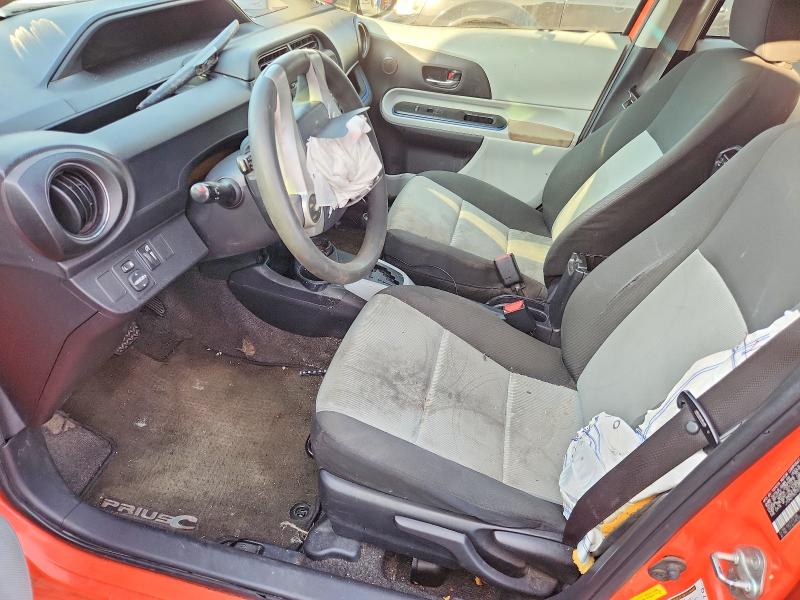 Photo 7 from auction – 2013 TOYOTA PRIUS C with VIN JTDKDTB37D1034863