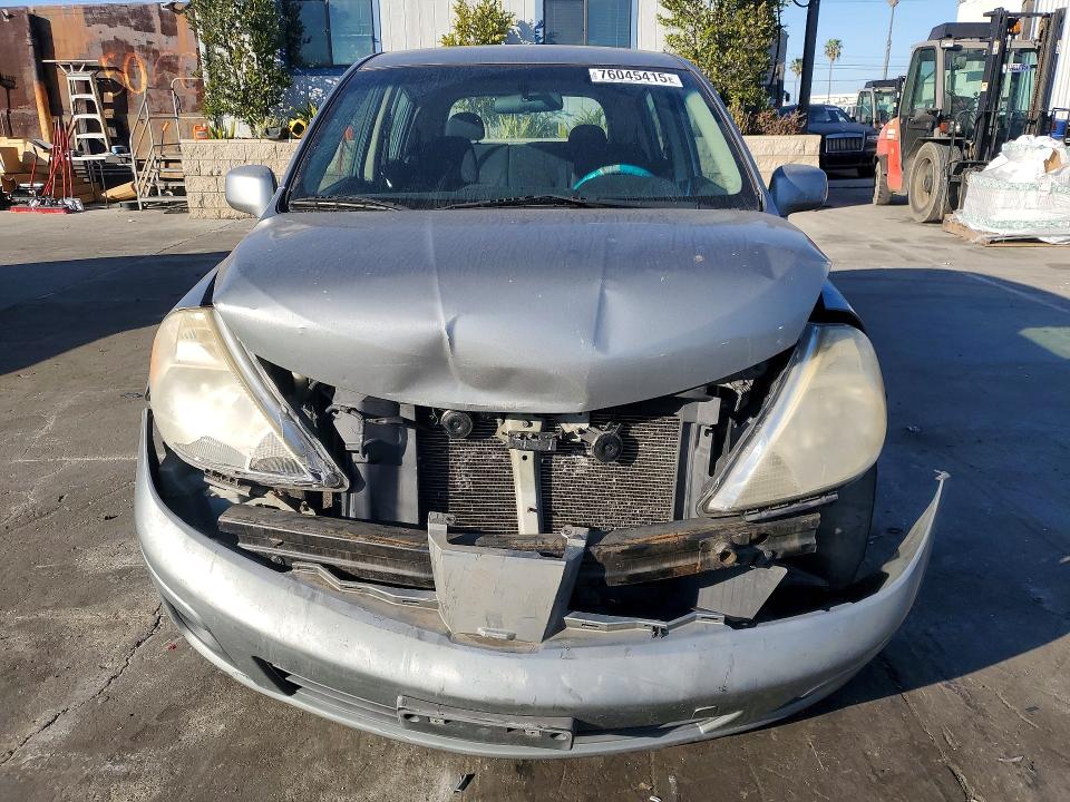 Photo 5 from auction – 2007 NISSAN VERSA S with VIN 3N1BC13E57L370129