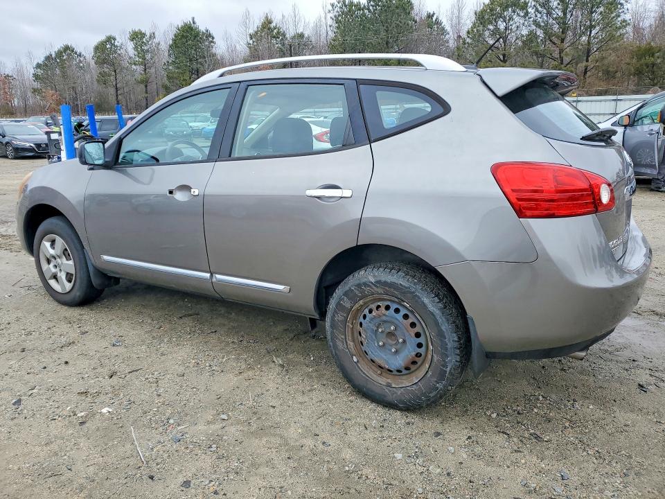 Photo 2 from auction – 2014 NISSAN ROGUE SELECT with VIN JN8AS5MT5EW104797