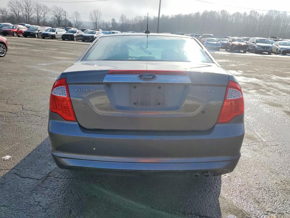 Photo 6 from auction – 2010 FORD FUSION with VIN 3FAHP0JA2AR338030