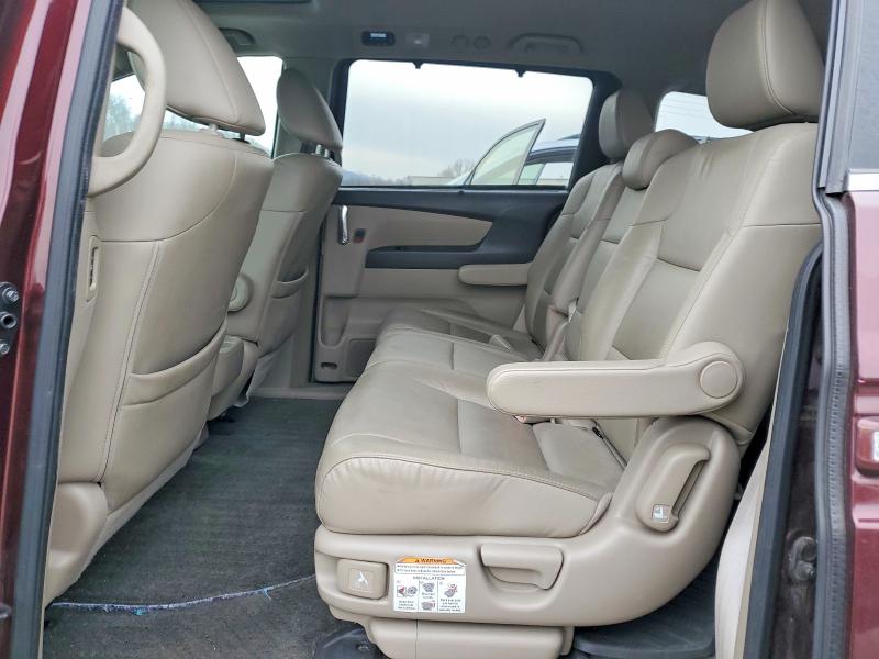 Photo 11 from auction – 2015 HONDA ODYSSEY with VIN 5FNRL5H62FB009586