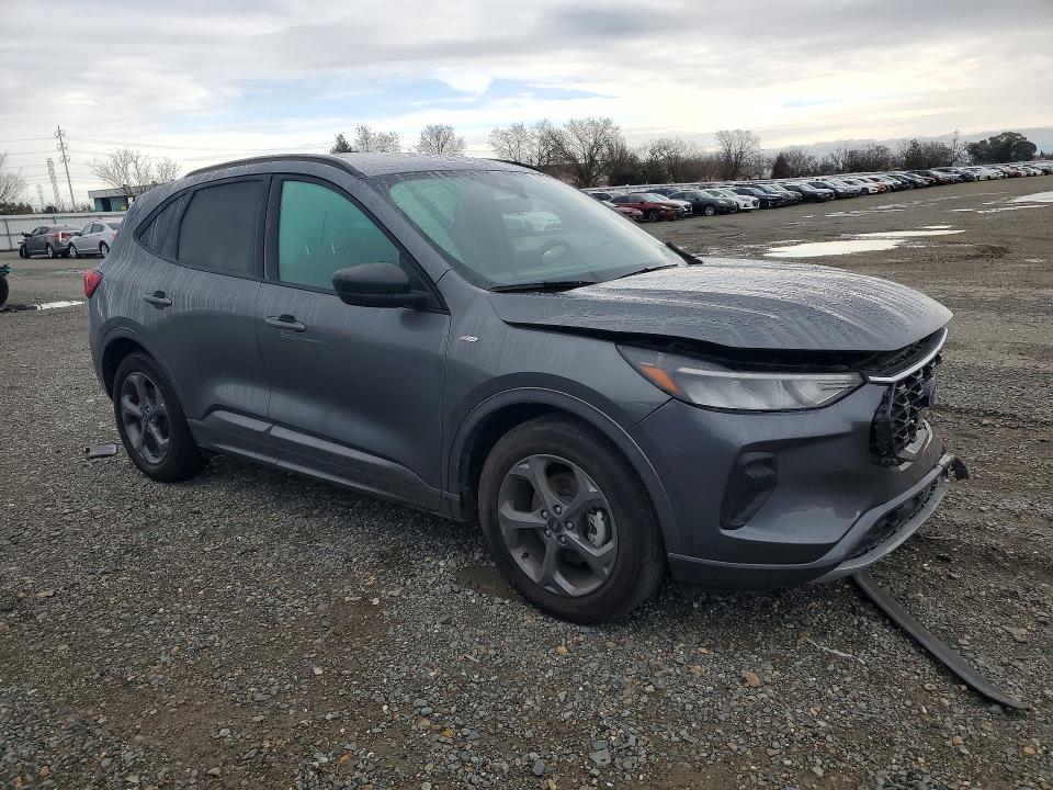 Photo 4 from auction – 2024 FORD ESCAPE with VIN 1FMCU0MN5RUA78153