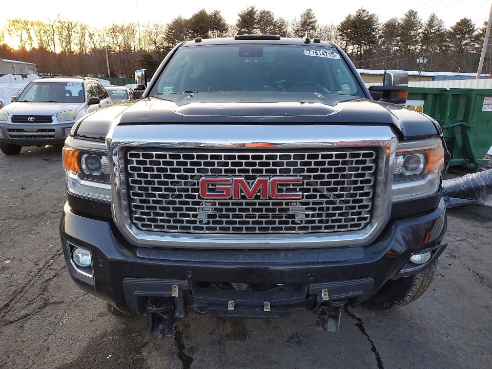 Photo 5 from auction – 2016 GMC SIERRA with VIN 1GT12UE84GF130049