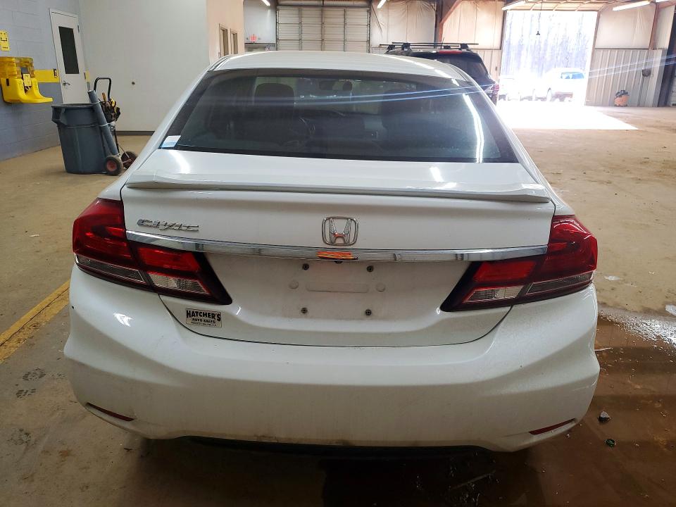 Photo 6 from auction – 2014 HONDA CIVIC with VIN 19XFB2F92EE010856