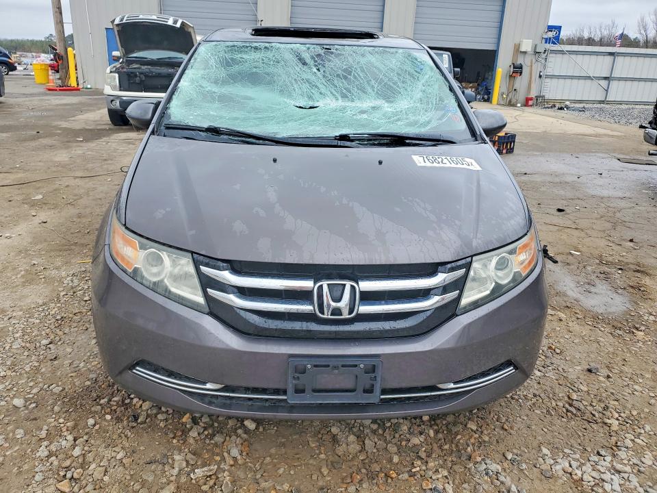 Photo 5 from auction – 2015 HONDA ODYSSEY EX with VIN 5FNRL5H66FB002060