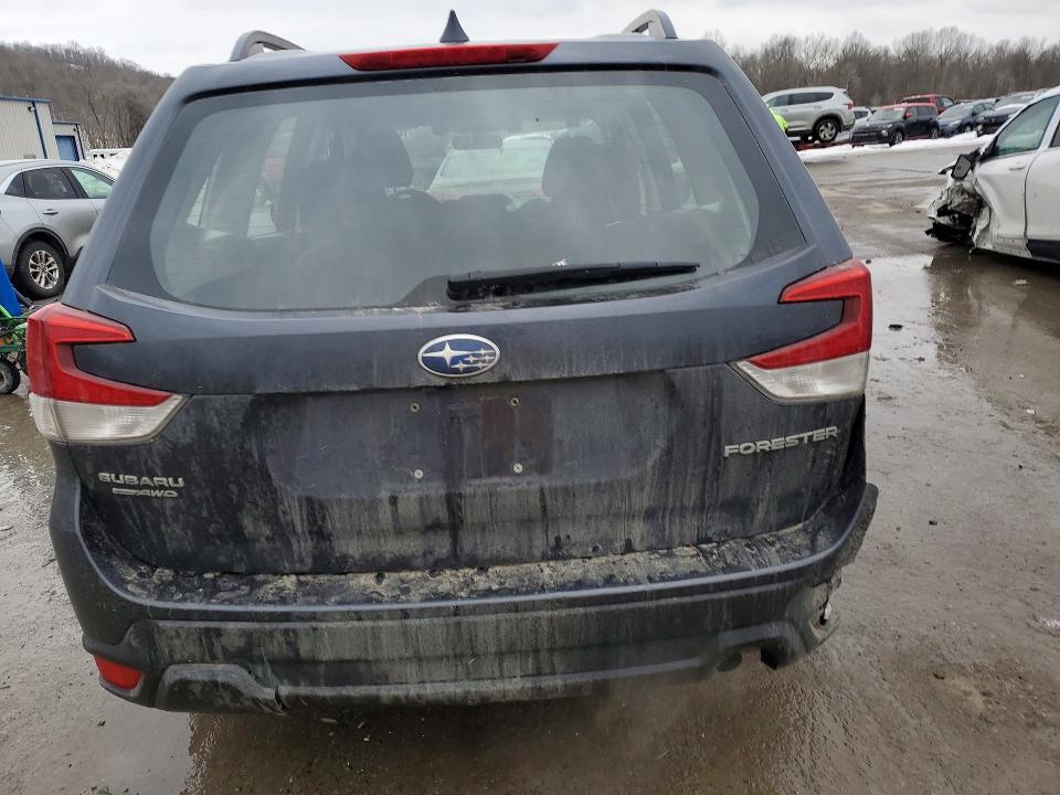 Photo 6 from auction – 2019 SUBARU FORESTER with VIN JF2SKACC6KH427042