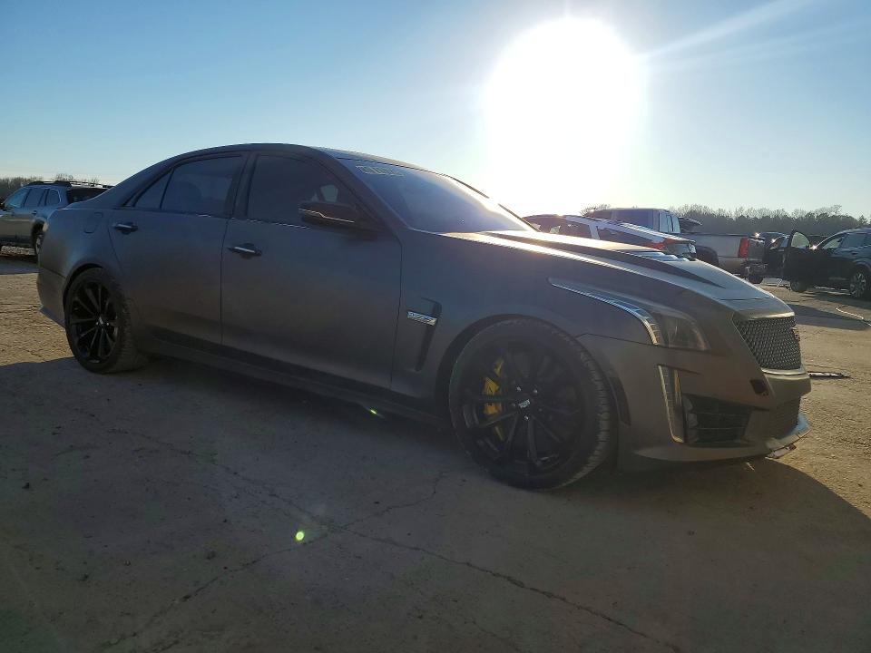 Photo 4 from auction – 2016 CADILLAC CTS-V with VIN 1G6A15S6XG0143552