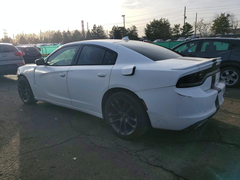 Photo 2 from auction – 2016 DODGE CHARGER with VIN 2C3CDXCT5GH196530