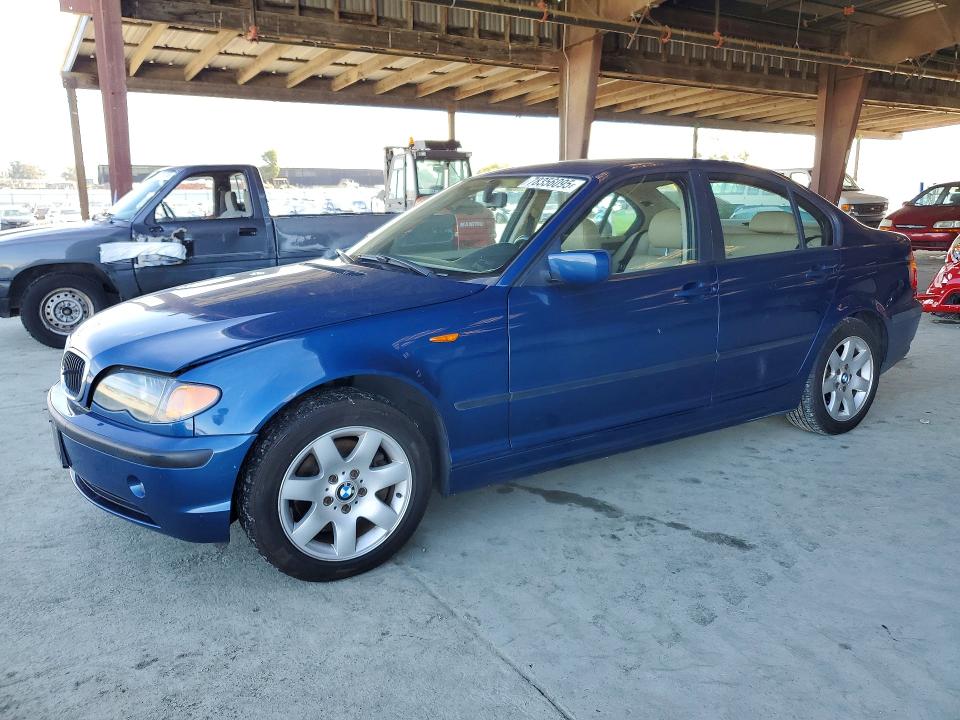 BMW 325 2002 with VIN WBAEV33462KL65360 - Photo from auction