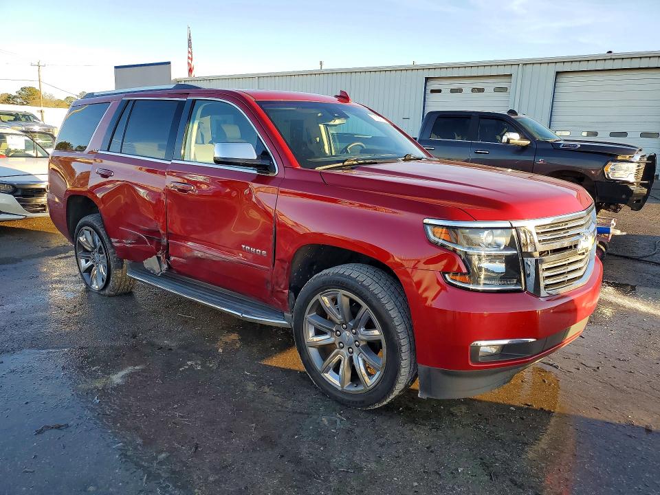 Photo 4 from auction – 2015 CHEVROLET TAHOE with VIN 1GNSCCKCXFR653570