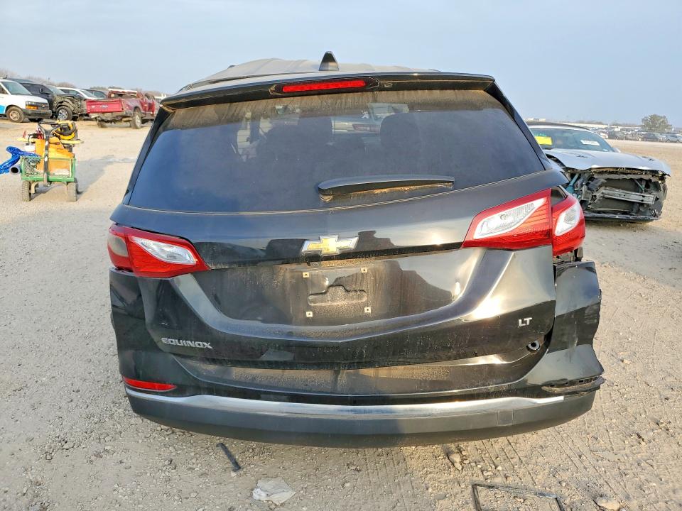 Photo 6 from auction – 2018 CHEVROLET EQUINOX with VIN 2GNAXJEV6J6327884