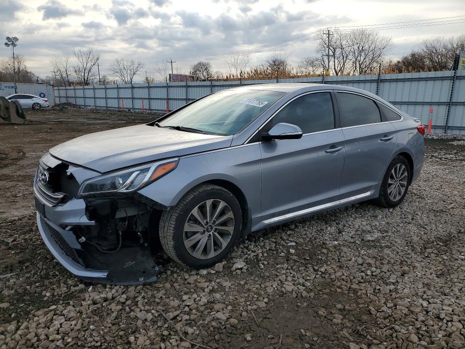 HYUNDAI SONATA 2016 with VIN 5NPE34AF0GH265943 - Photo from auction