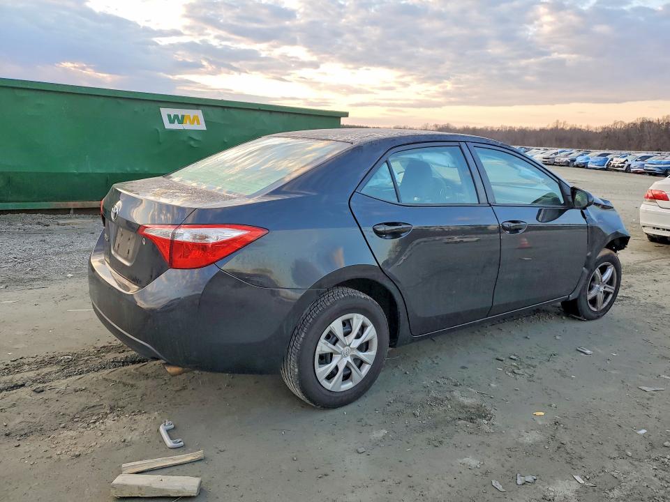 Photo 3 from auction – 2015 TOYOTA COROLLA with VIN 2T1BURHEXFC419702