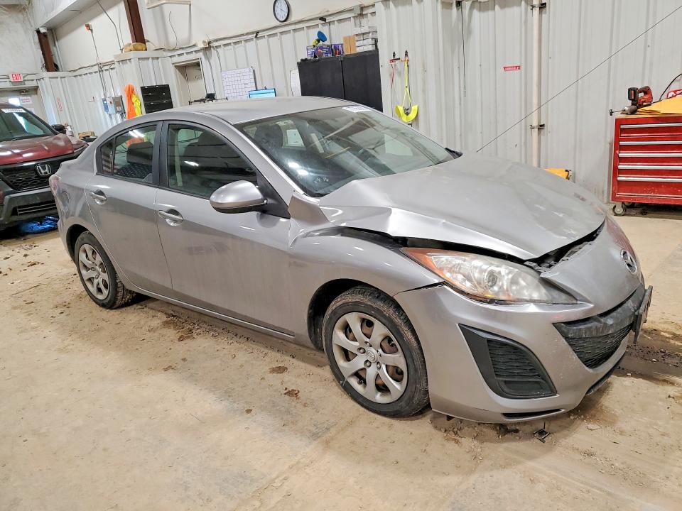 Photo 4 from auction – 2010 MAZDA 3 with VIN JM1BL1SF9A1266636