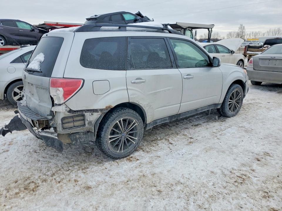 Photo 3 from auction – 2011 SUBARU FORESTER 2 with VIN JF2SHBDC1BH763278
