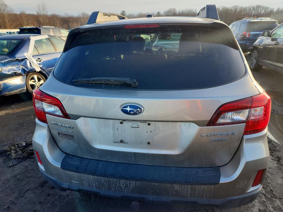 Photo 6 from auction – 2015 SUBARU OUTBACK 3. with VIN 4S4BSELC7F3327214