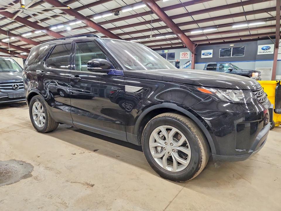 Photo 4 from auction – 2018 LAND ROVER DISCOVERY with VIN SALRG2RV9JA057928