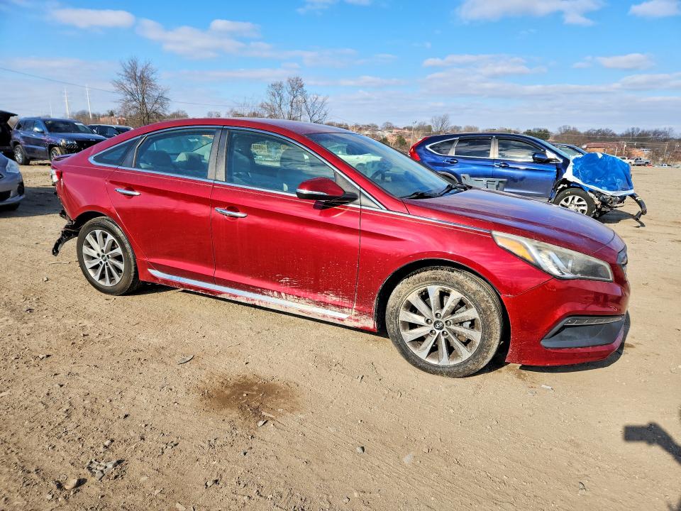 Photo 4 from auction – 2015 HYUNDAI SONATA with VIN 5NPE34AF6FH094243
