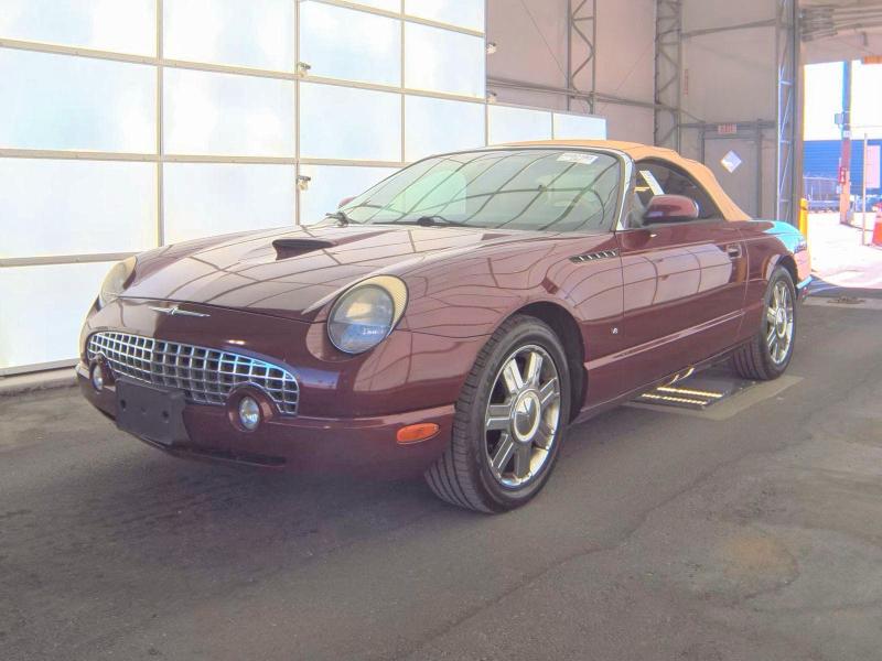 صورة رقم 2 من المزاد - 2004 FORD THUNDERBIR مع VIN 1FAHP60AX4Y100050