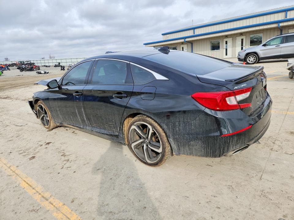 Photo 2 from auction – 2022 HONDA ACCORD with VIN 1HGCV2F36NA017772