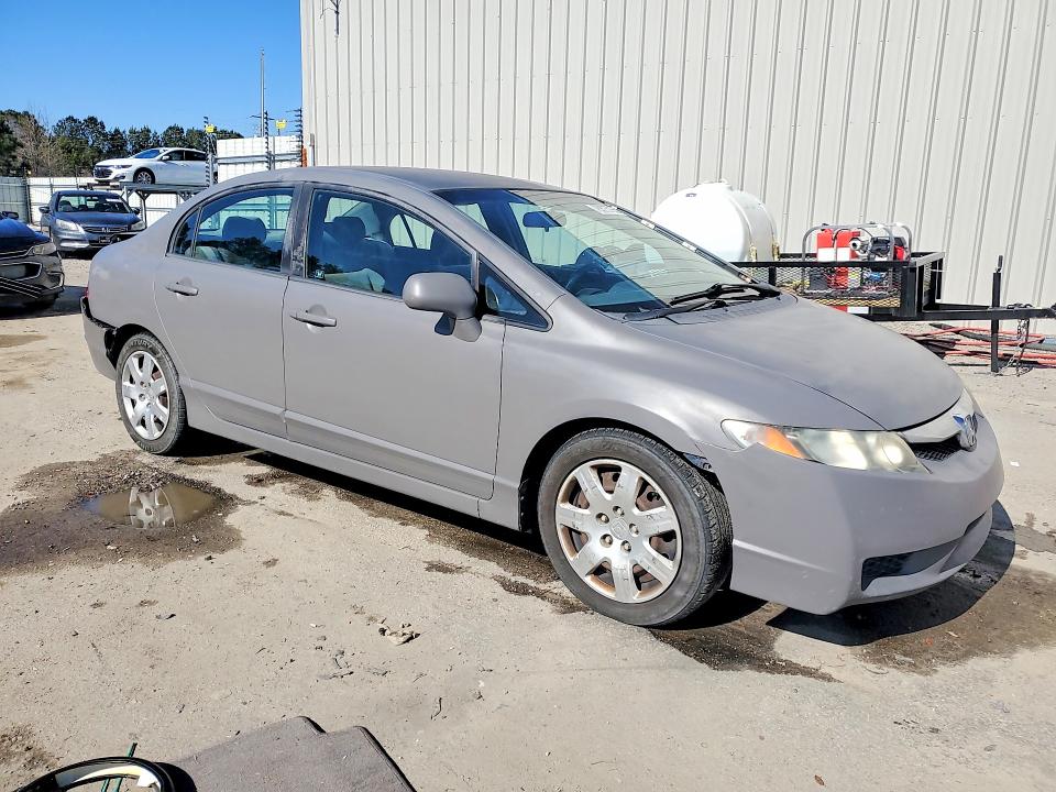 Photo 4 from auction – 2010 HONDA CIVIC LX with VIN 2HGFA1E55AH523322